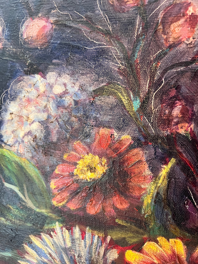 Baritone Floral Bouquet in Black