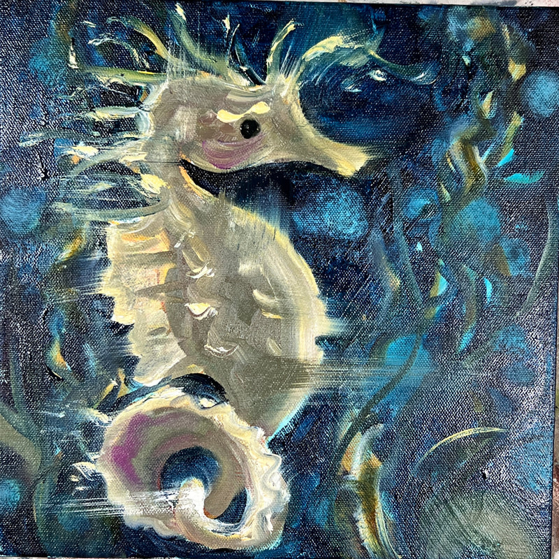 Seahorse Glow 1